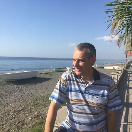 Zona Taormina 50m Dal Mare * Roccalumera
